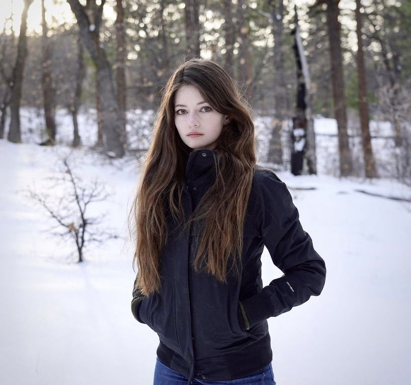Mackenzie Foy Online on Twitter: "Nova foto da Mackenzie! LINDA ❄️ (📲  mackenziefoy ig) https://t.co/0PRSmQQjXC" / Twitter