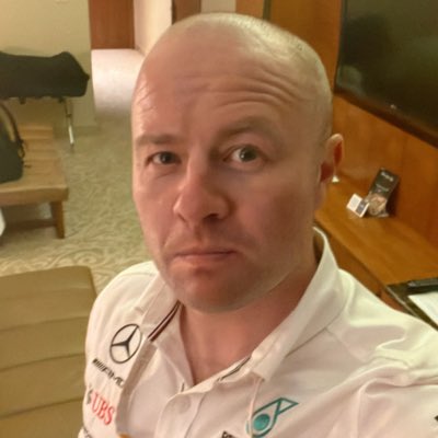 Coxy847's tweet image. #NewProfilePic #melonhead #barelyfitsintothebloodyshot