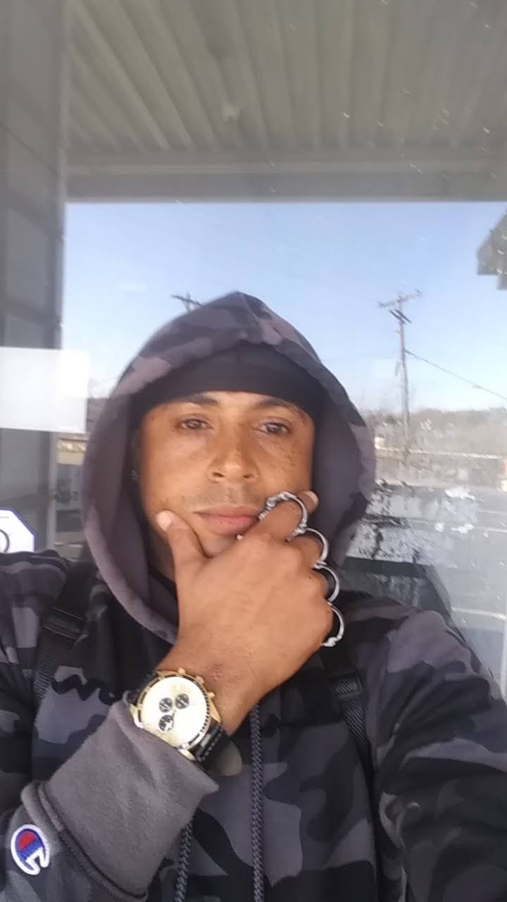 When you been there done that, it's time to give #hope & #love ✌🏿 https://t.co/NT2OGVvtVe