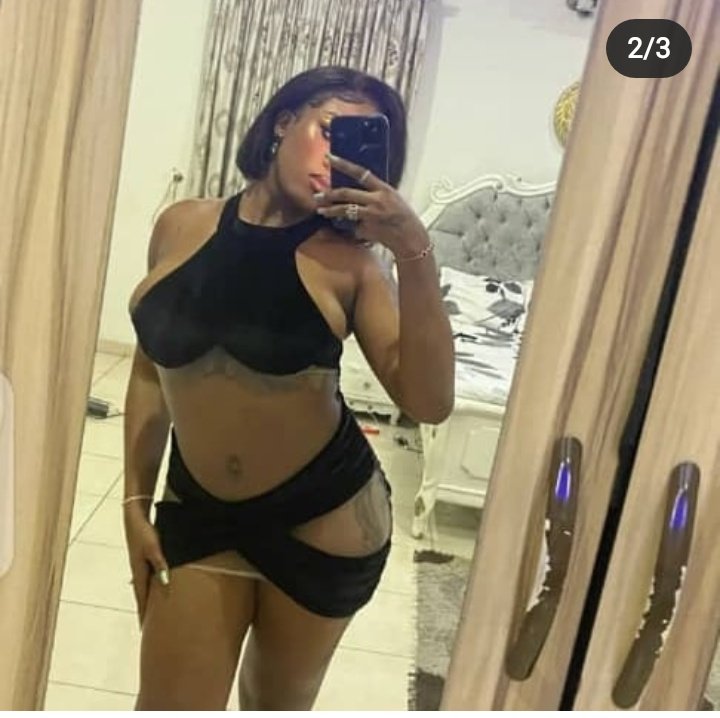 Ros_ese's tweet photo. @theemmanuelumoh your girlfriend @theangeljbsmith when are going for vacation I hear you are planing one together you dey enjoy Emma😝 @LiquoroseAfije_ come and see o help them book their flights #EmmaRose #EmmanuelUmoh #Liquorose #AngelJBSmith https://t.co/BXsoEpMIm8