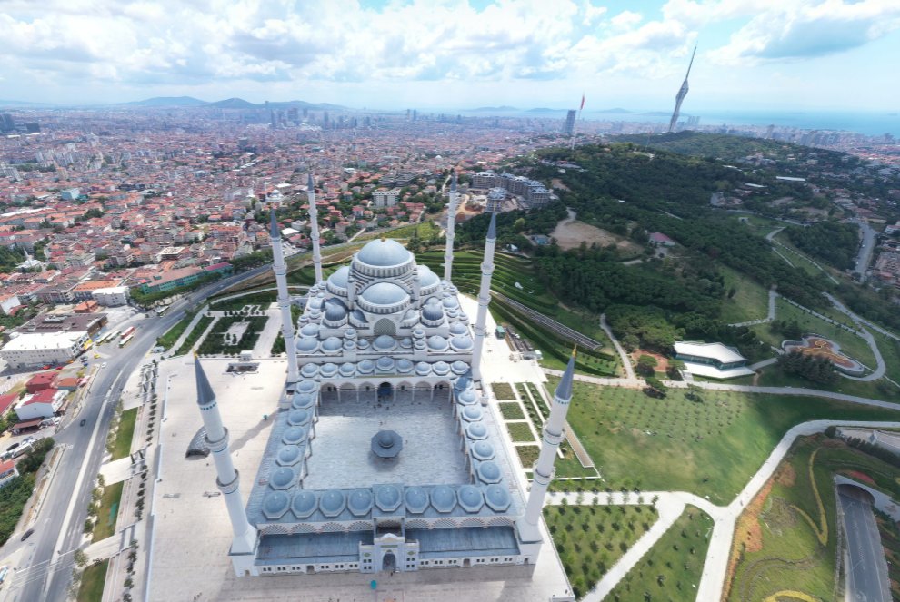 Büyük Çamlıca Camii 360 Derece Dijital Fotoğraf
👉sehiratlasi.com/buyuk-camlica-…

#ŞehirAtlası
#DijitalTur
#SanalTur
#360VT
#360Fotoğraf
#İstanbul