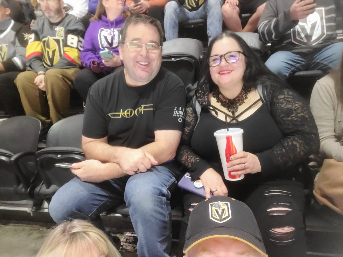 PirateFest_LV's tweet photo. First Knights Game!!!
#goknights #vegasborn
#goldenknights https://t.co/TDVi5hmyQ8