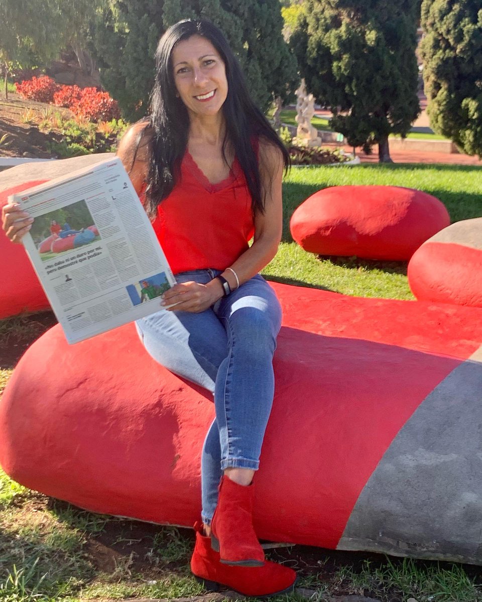 La  humildad y la sencillez es la llave que me ha abierto muchas puertas Deje atrás un 2021 con un gran sabor de boca, inicio el 2022 con un reconocimiento en el primer periódico del año 🥰🥰 . “Nunca pierdas el norte,  nunca pierdas tu sueño” Gracias <a href="/canarias7/">Canarias7</a>