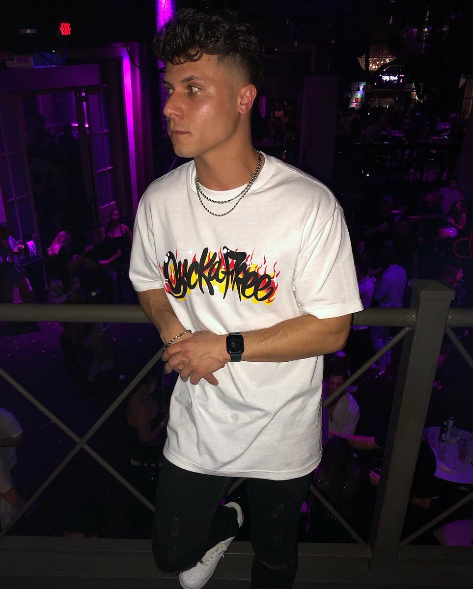masonjmessina's tweet photo. 🍭🚫 https://t.co/Xx8h7t1yVo