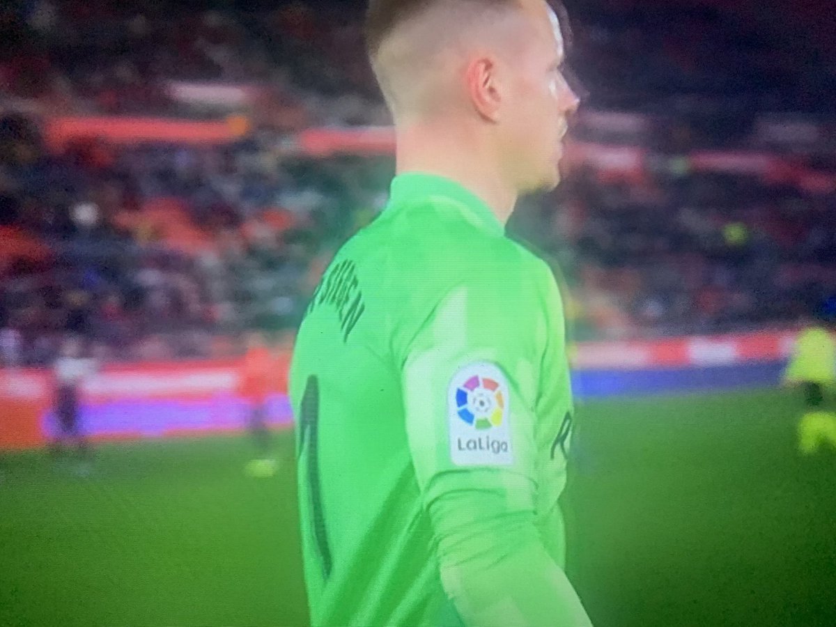 m_mateos_ad's tweet photo. T’estime 🔴🔵😂 https://t.co/5MSCD9P52m