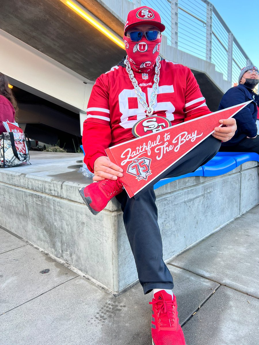 JohnFine_44's tweet photo. From Utah to The Bay!! LETS GO NINERS!!! #FTTB https://t.co/OeDmR11pUk