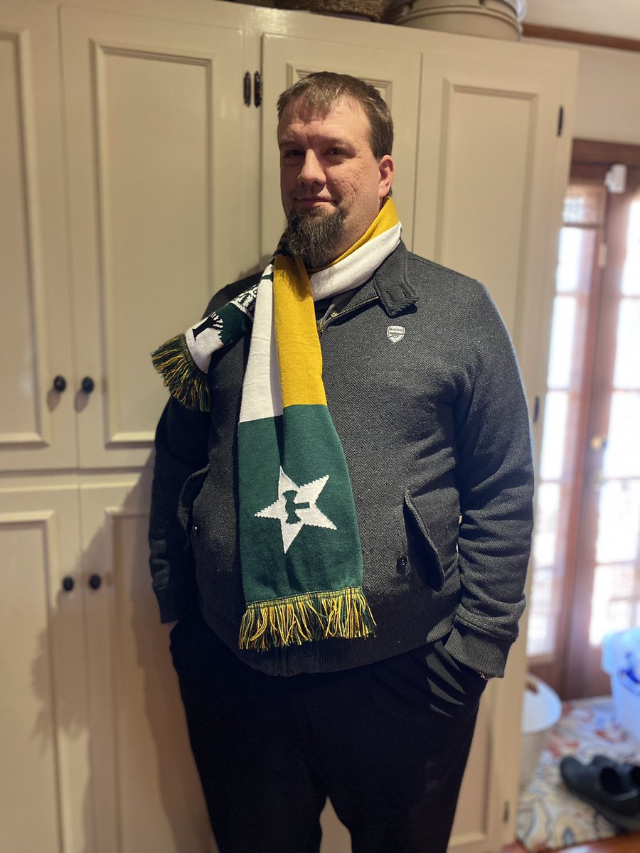 Chances are few and far between in West Texas. So with morning wind chills in the teens &amp; single digits, I took the opportunity to wear my <a href="/LoneStarBrigade/">Lone Star Brigade</a> scarf today. #RCTID