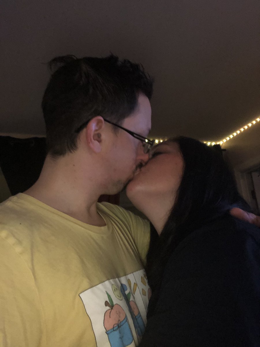 Ballroom0425's tweet photo. Shoutout to @RBucurel! Thank you for coming into my life and making it so much better! So happy we got to ring in the new year together! Here’s to many many more! https://t.co/CcM6Bc3Oiy