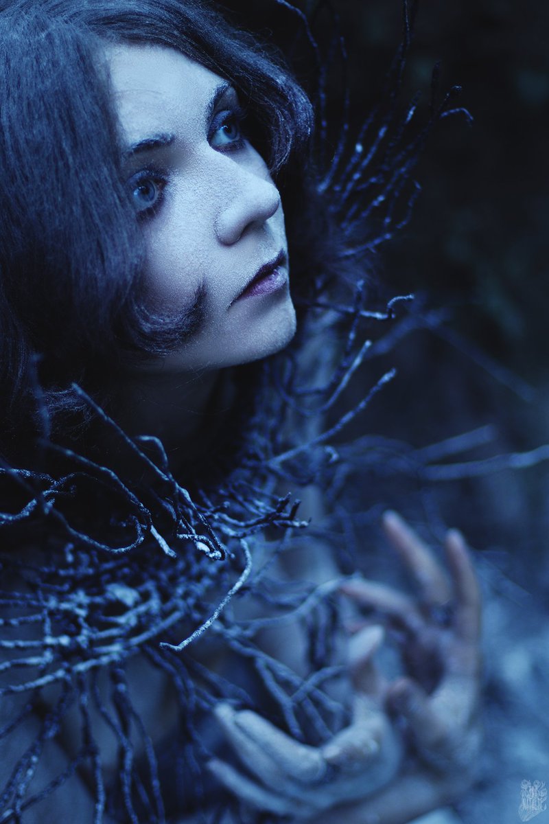 NatalieIna's tweet photo. GN #NFTCommunity
...with cold vibes of the "Dusty nightmare" photo series.
Model - @irenselimart
Natalie Ina Photography
#darkphotography #mystical #cold #gothic #night #artphotography #NatalieIna https://t.co/DnlmXAJc27