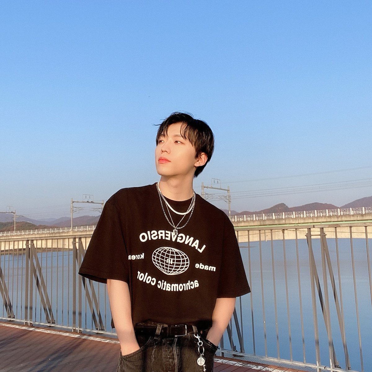 twilightgi_rl's tweet photo. Happy birthday beloved leader!! I know things haven't been going well lately but thank you for all your efforts and being the leader of D-crunch. Hope you have a good year, take care and Diana always love u
#HAPPY_OV_DAY #OV_Day
#DCRUNCH #공룡상찬_생일축하합니다 #OurDinoOVDay https://t.co/Omgg4FUzrH