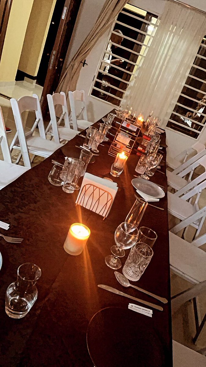 FFOE_lj's tweet photo. Closed 2021 with the perfect  dinner party https://t.co/1qOvvvAUAq