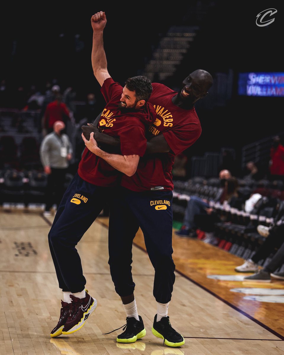 cavs's tweet photo. Caption this 😂❤️ https://t.co/ZAH2CIsvii