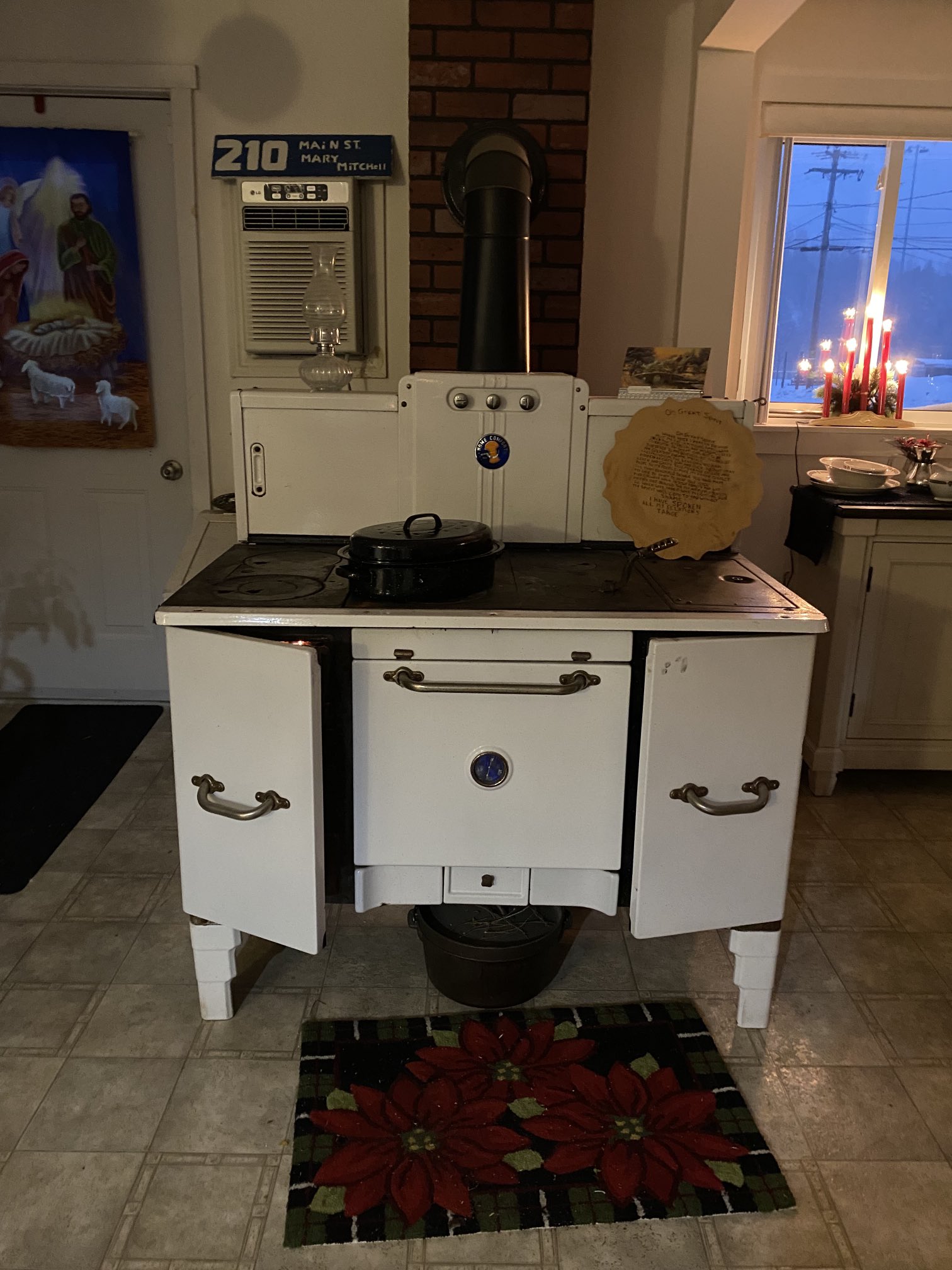 Imelda Perley on X: Nemaht-(neh-mott) my home. A safe place to be while  Covid is still hovering with a vengeance. Sharing my home fires and  enjoying the nostalgic childhood memories of storytelling