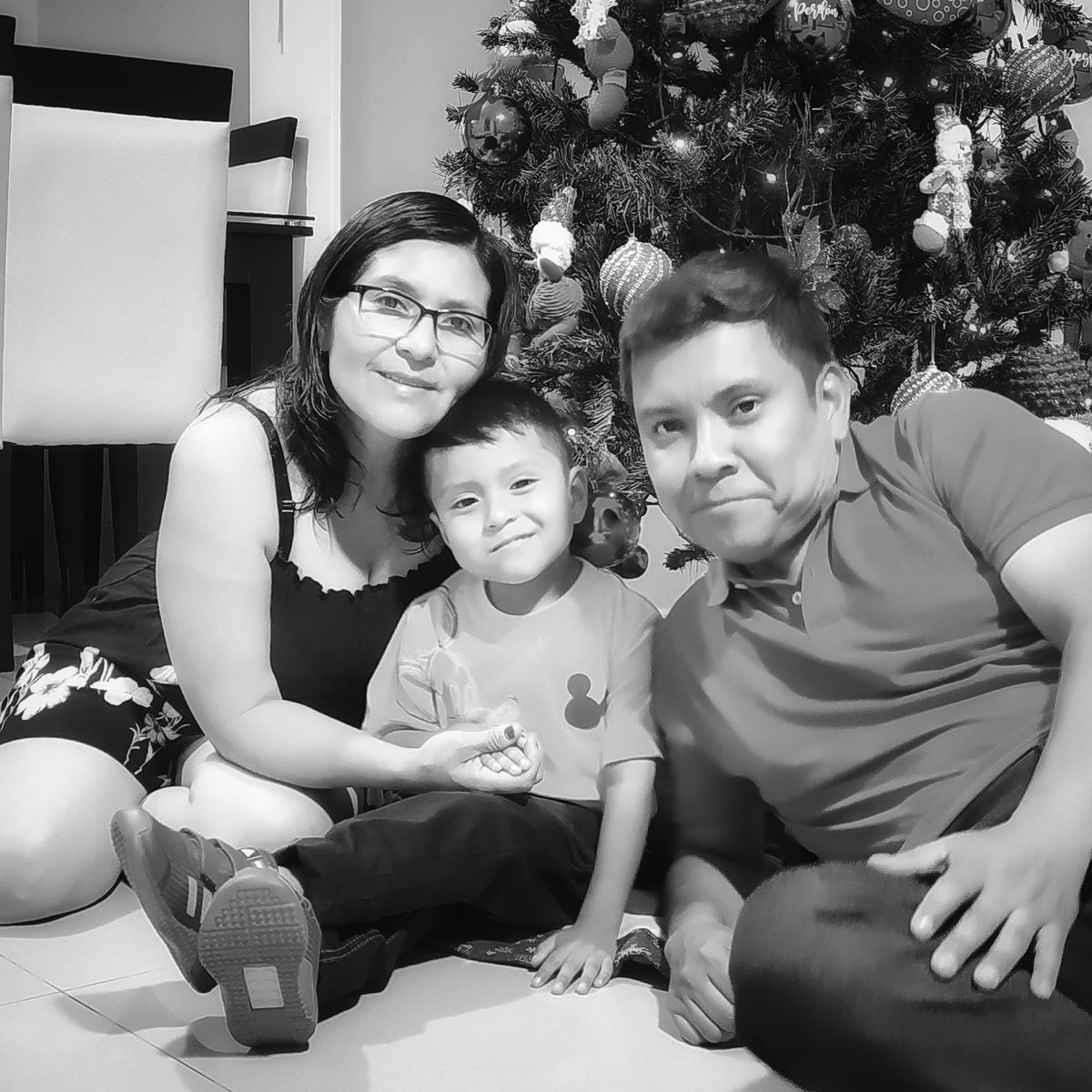 samneyo's tweet photo. Una vez soñé tenerte entre mis brazos, y ahora mis brazos soportan tu sueños. Te amo Iker ❤️
Te amo Zaida ❤️

Serás muy inquieto, pero sabemos que es el proceso del desarrollo humano. 🤔🤣🤣 https://t.co/wGSbTXy3cd