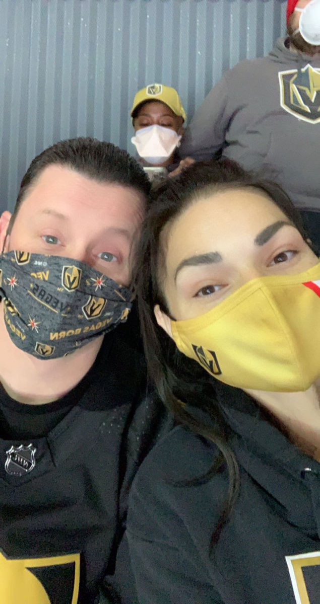 angllucero's tweet photo. #VegasBorn https://t.co/80XobrLLoP
