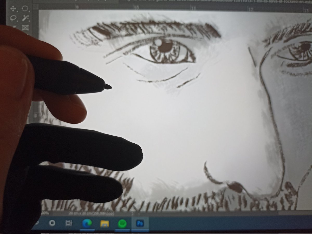 edurnestudio's tweet photo. Cambiando de registro, hoy voy a dibujar a @Leiva_Oficial con la #tabletaGrafica mientras escucho #Inertes https://t.co/W3vy7gqQC1