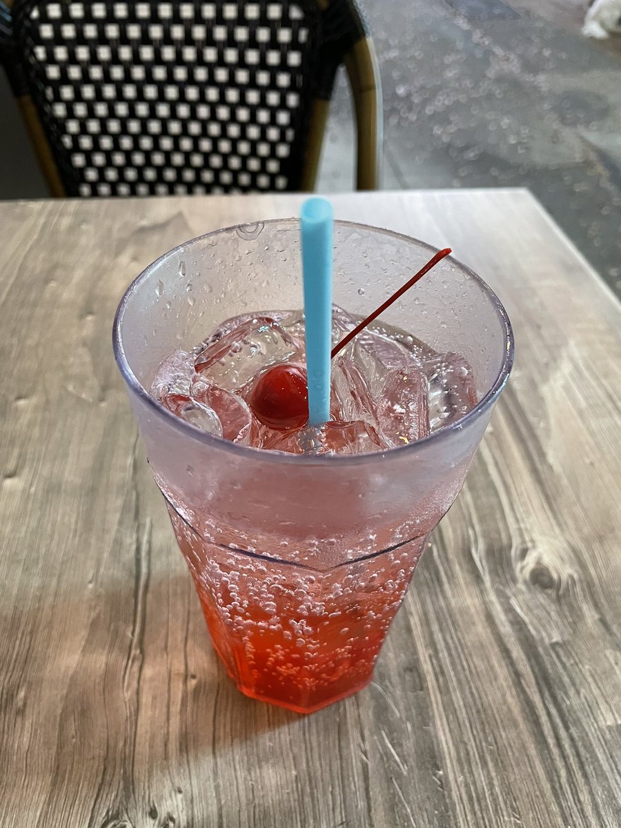 AlyssaTweets4U's tweet photo. Anyways I start a new job tomorrow but I’m still always down for a good Shirley T. #IsThisAdulting ? https://t.co/uz8LMyNcMS