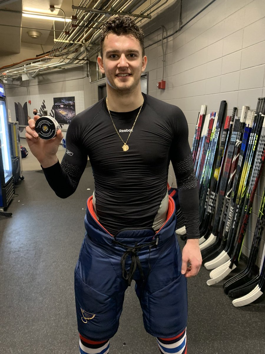 ThunderbirdsAHL's tweet photo. 1st AHL goal for @petecrinella4, taking #WeAre413 to another level 🤩 https://t.co/VywneCytXc