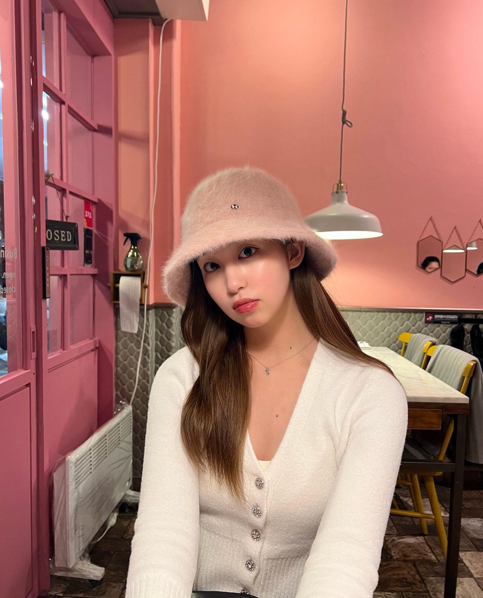 hourly_sora's tweet photo. #SORA #소라 #WOOAH #우아 @wooah_nv https://t.co/Hw9BHlYhvF