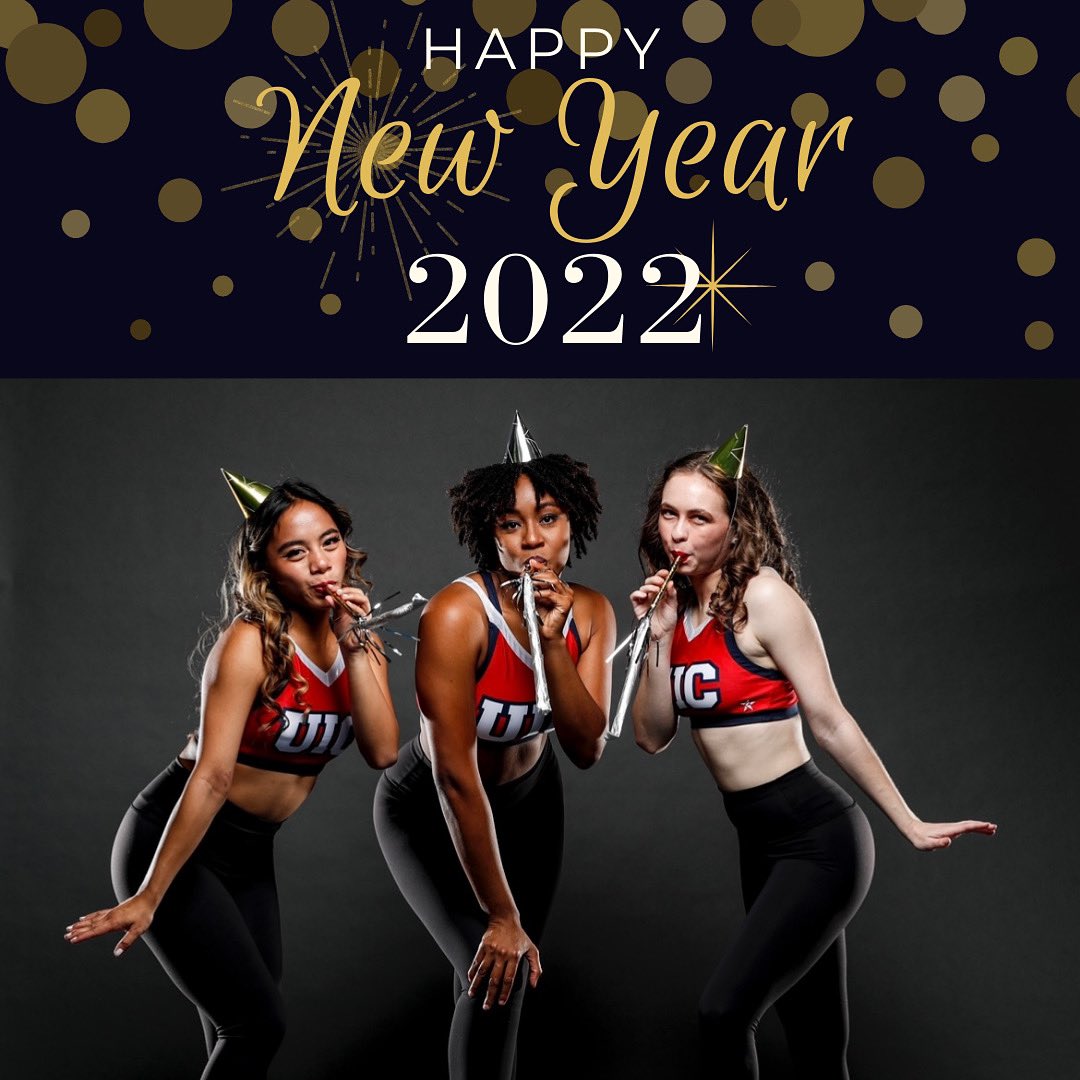 UIC Dancing Flames tweet media