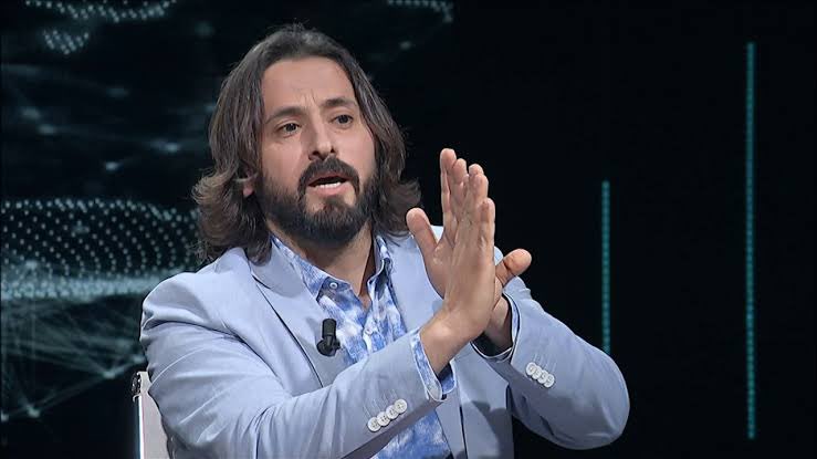 Sokaklarda Çocuklara-Kadınlara
Saldıran Köpeklerin Toplatılması
Kararı Alındığı Gibi ,

Üniversitelerde Dine ve Dini Değerlere
Saldıranlarında Devlet Eliyle
Toplatılma Kararının Alındığı Günleri
Göster Bize Ya Rabbi... 🤲

 #CihatKısaGörevdenAlınsın