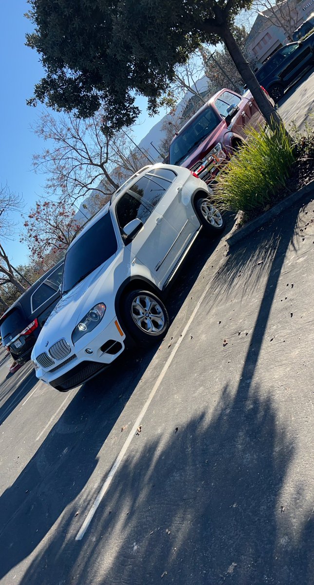 boostetti's tweet image. Do I lift or lower it bc I have two builds planed Lmao