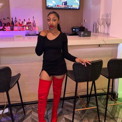princesssavea_'s tweet photo. #NewProfilePic https://t.co/B4zkRamG7f
