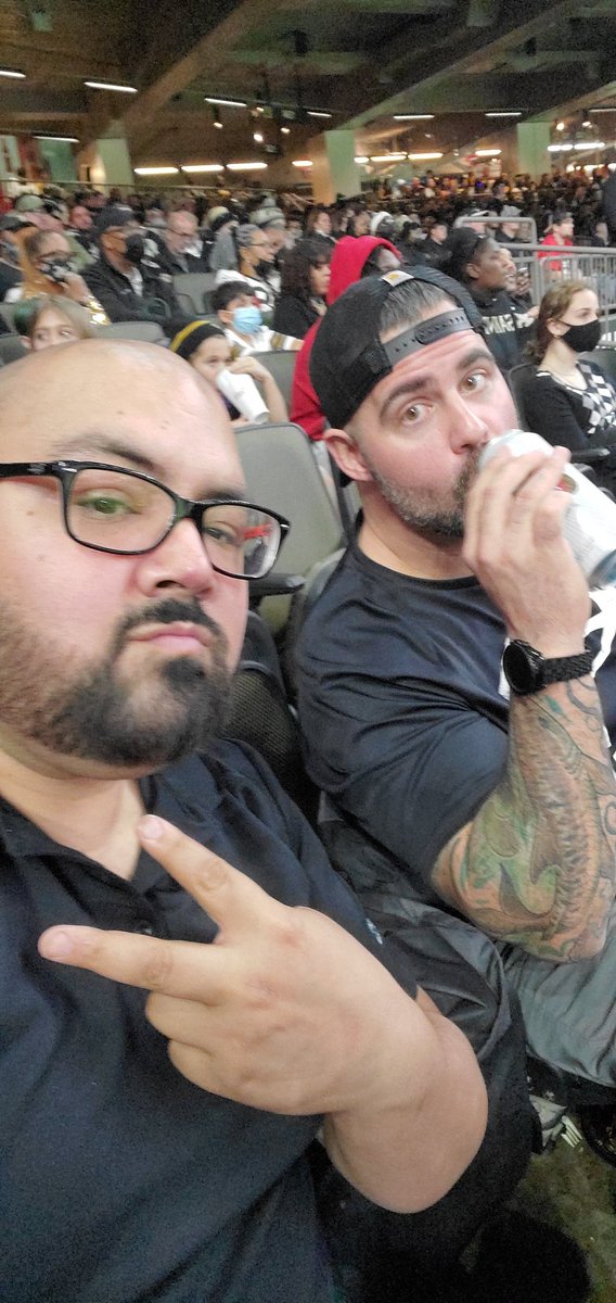 RealDiviUp's tweet photo. #SaintsGameday https://t.co/lXAPXWQjh6