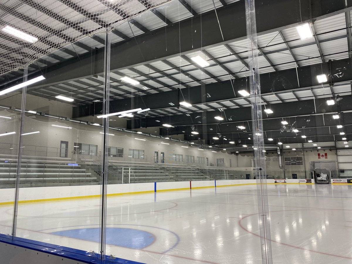 JrCSwarm's tweet photo. Nice digs Niverville… looks like a nice spot to set up a Hive 😎🐝

@JrCClippers https://t.co/iIGrP0SajC