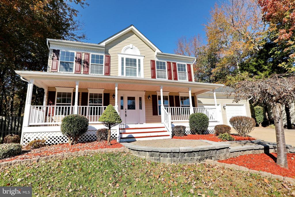 AskThomasRE's tweet photo. Fall in love with this 4 BD/ 4 BA in Waldorf. Call, text or direct message me for more info.  https://t.co/T6ULtPi9Q6  [For sale] https://t.co/WJSforZtmZ