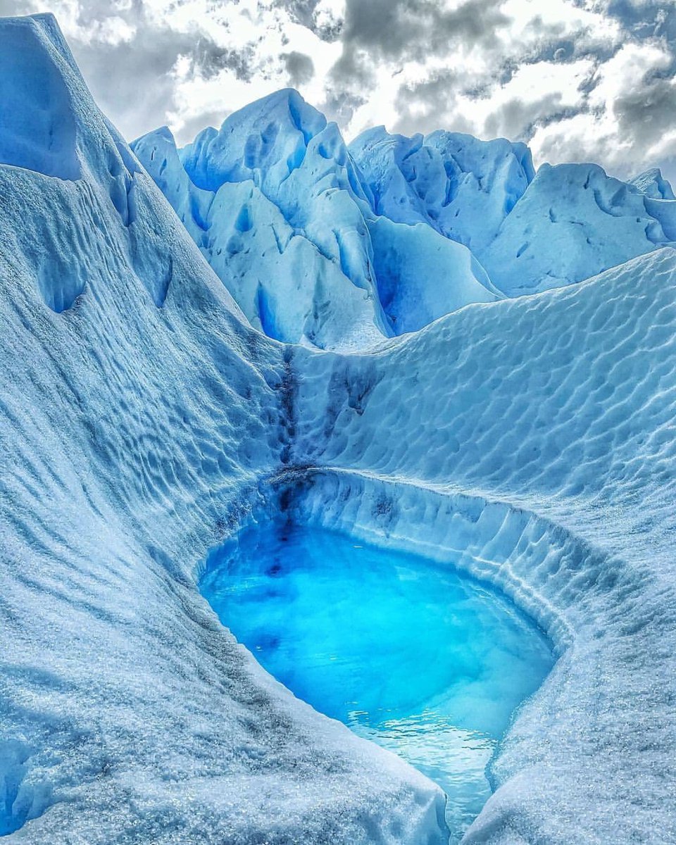 WorldPhotosTw's tweet photo. ❄️🌨
📍Glaciar Perito Moreno, Argentina 🇦🇷 https://t.co/AjS8SPA2AW