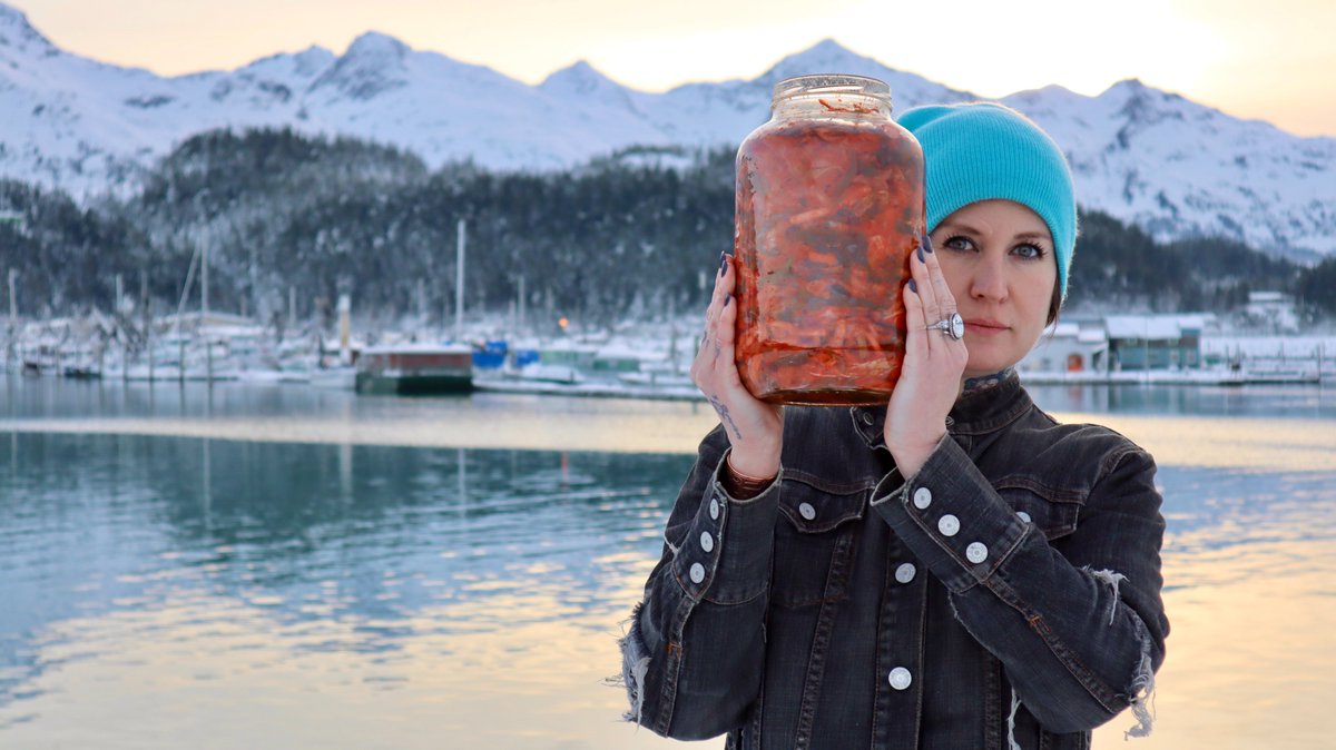 Homemade kelp kimchi.
 
It’s that time of the year where we make our New Year’s resolutions. If you’re thinking about changing your eating habits to honor your body and the planet, consider adding kelp - a superfood.
 
Learn more: nativeconservancy.org/indigenous-foo…