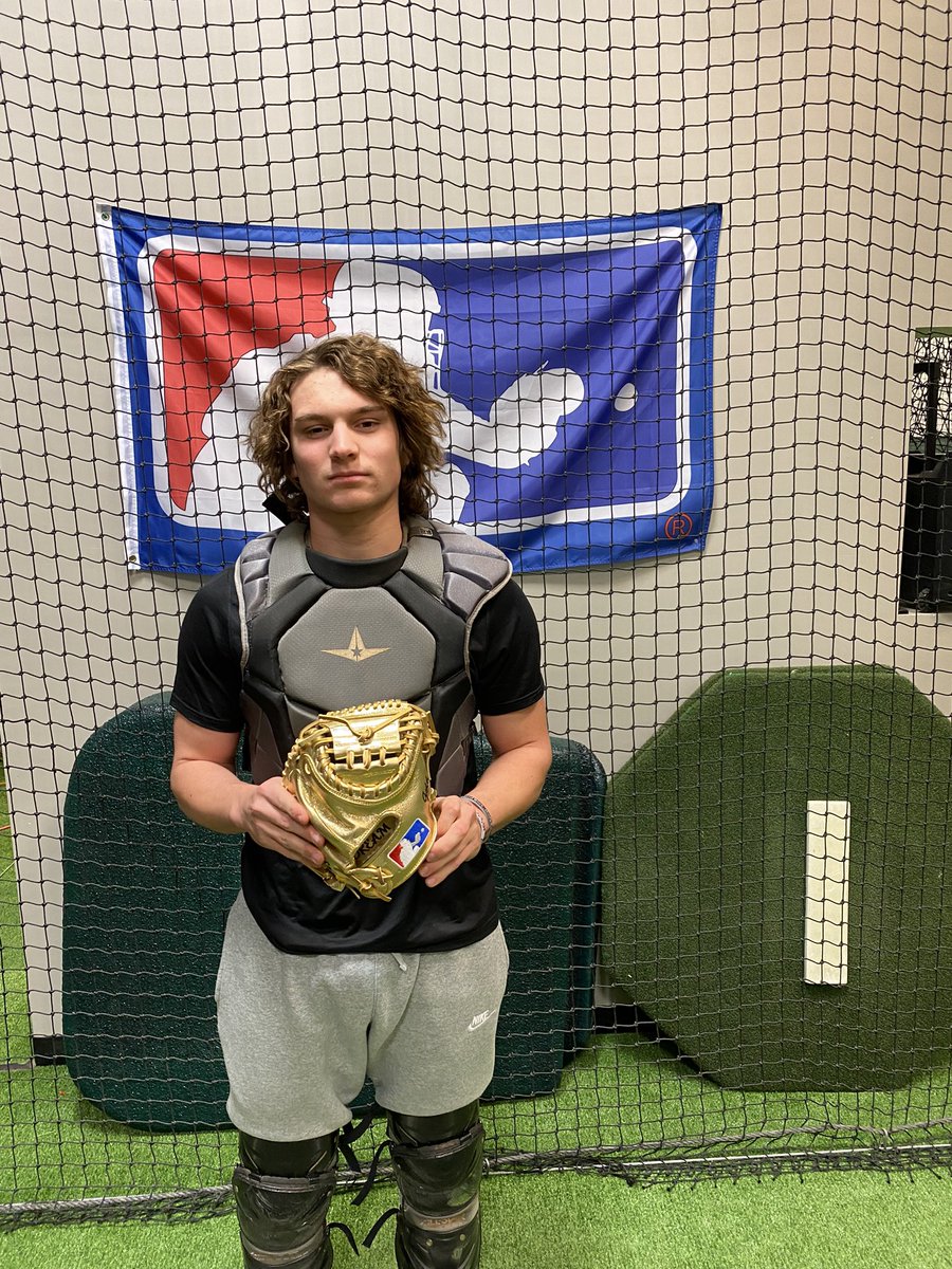 goodrocatching's tweet photo. Our December Field General Golden Mitt Award winner is: Ty Pankoin (@typankonin) 2023 from Millard North (NE) HS. 

2. Paul Ryberg 2024 Creighton Prep
3. Brady Rempel 2023 Skutt Catholic https://t.co/5ZoSdC00rM