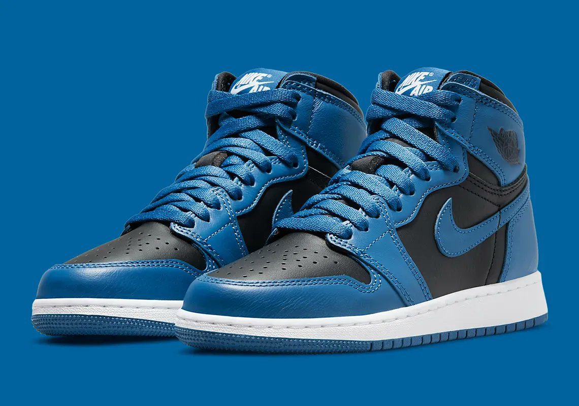 satalymike's tweet photo. Dropping this month! Who's copping?.
=>https://t.co/DMZVKhmYtj https://t.co/Ebs6xtNceT