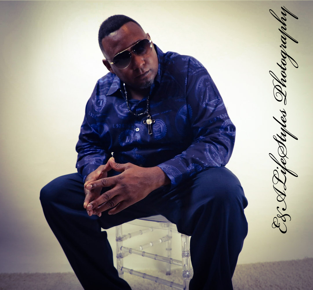 cjquick52's tweet photo. Yo, A Few of my Challenges that Believe in Me and my Craft. Told me, Quick you are One Client away from getting where you want to go. 
      "That Boy Looks Good"
MUA By: Kionda Jones 
Shades By: Sprinkle Grace https://t.co/f5Shysq3P9