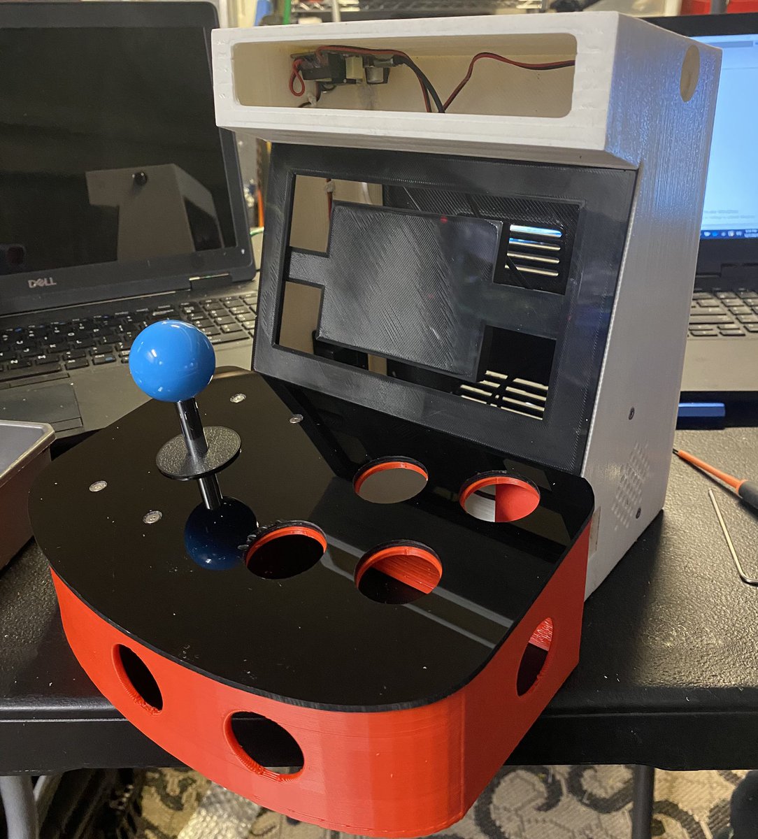 rbenell's tweet photo. Easy project, 3D Printed Retropie Desktop Cabinet. Bob @iliketomakestuf , I would love to see make one of these.  https://t.co/7xijTHjLDp https://t.co/AYETYSaJql