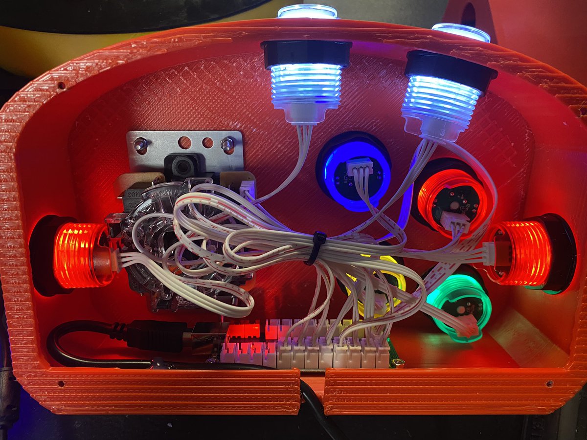 rbenell's tweet photo. Easy project, 3D Printed Retropie Desktop Cabinet. Bob @iliketomakestuf , I would love to see make one of these.  https://t.co/7xijTHjLDp https://t.co/AYETYSaJql