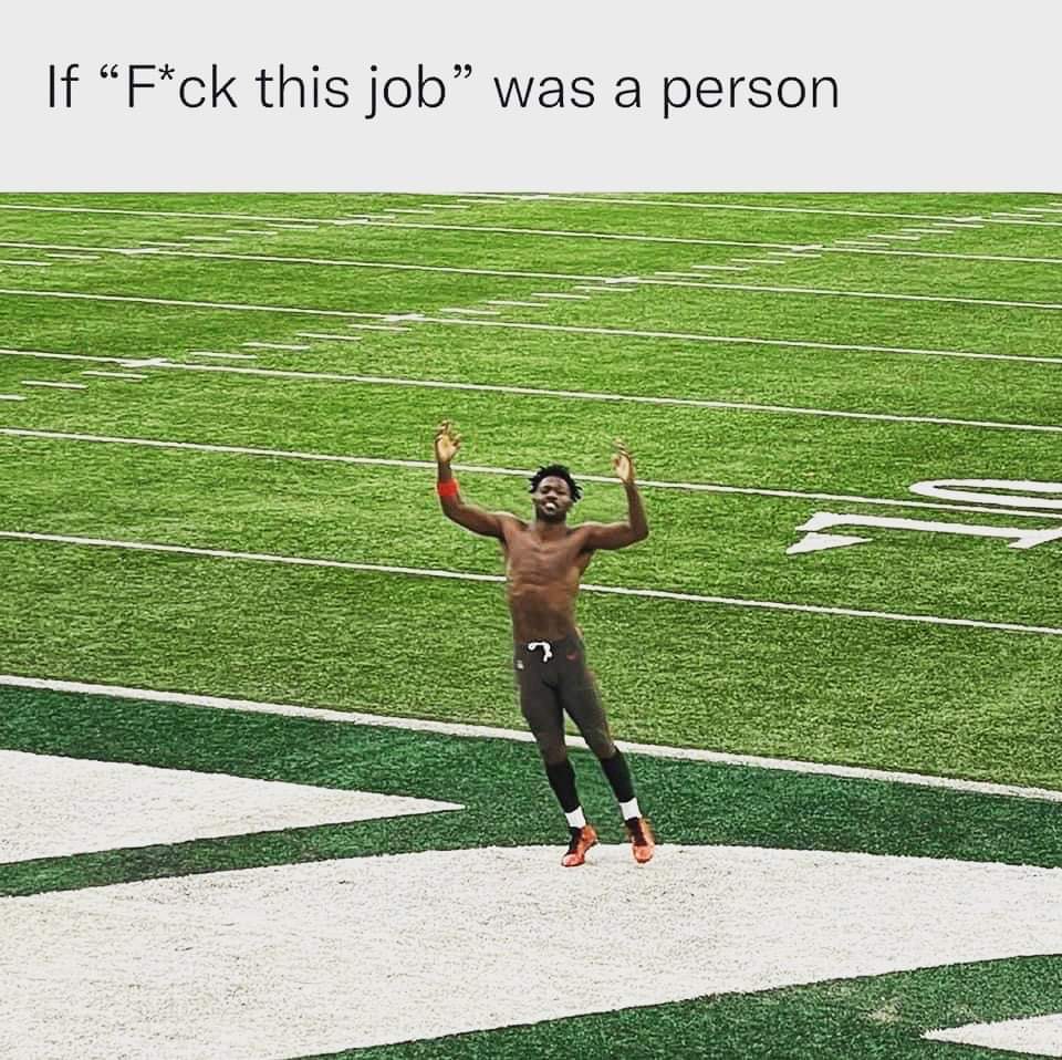 IJU1C3I's tweet photo. Lmao... I don't agree with him but who hasn't felt this way. 🤷🏾‍♂️🤣😭 #antoniobrown https://t.co/gAG9u6y3sA