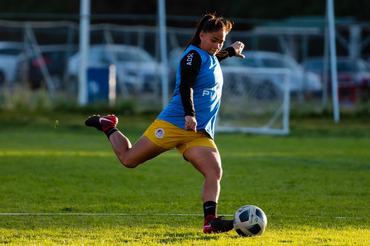 AtletiDeSLPFem's tweet photo. 🔜 A una semana de nuestro debut en el #Clausura2022

#PretemporadAtleti https://t.co/M7V6EJ20Vt