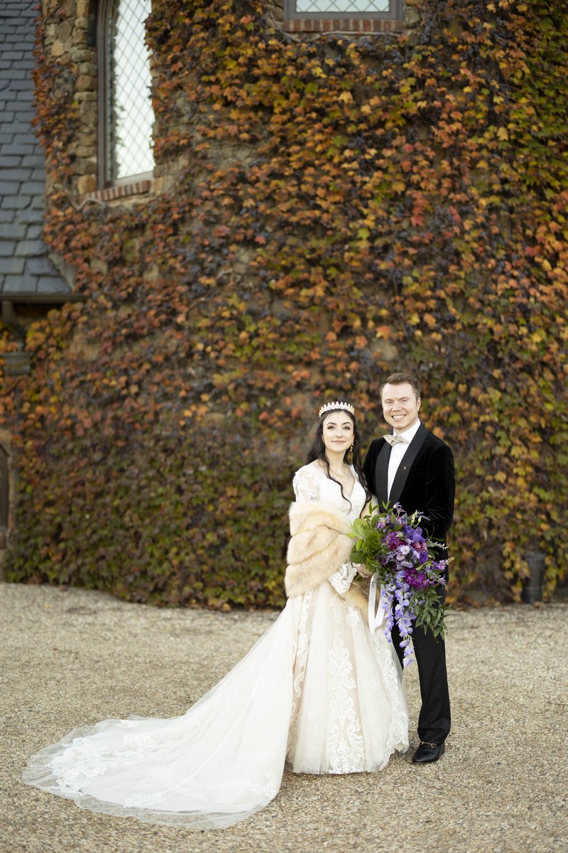 forsyth_shannon's tweet photo. We finally got our wedding photos at the end of the year! I'm obsessed <3 https://t.co/Ye62o5IJTW