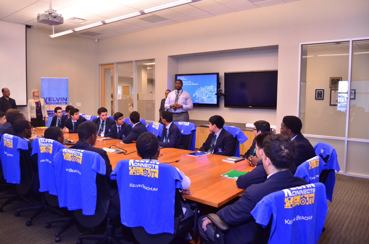 KelvinBeachumJr's tweet photo. #WPMOYChallenge Beachum
#STEAM #Education #No1Hungry https://t.co/4vqWJ9vSBT