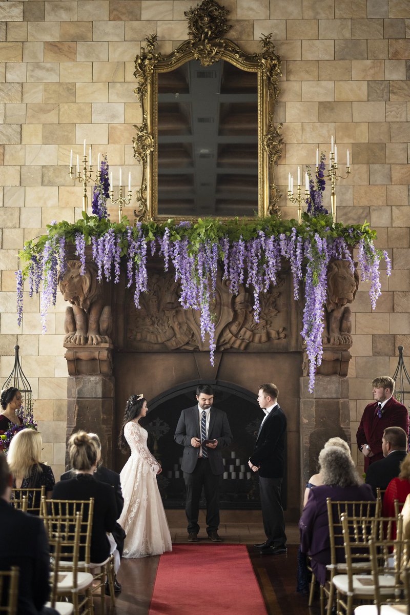 forsyth_shannon's tweet photo. Ceremony &amp; reception entrances <3 how did the flowers come out so perfect? Still in awe! https://t.co/xPAUDiYUPL