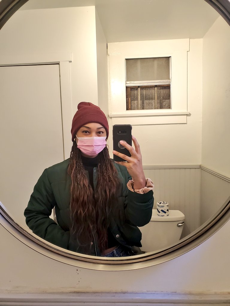 lionyssa's tweet photo. Tucson toilet '22 https://t.co/cI958GsqR6