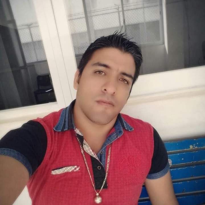 DeSarent tweet picture