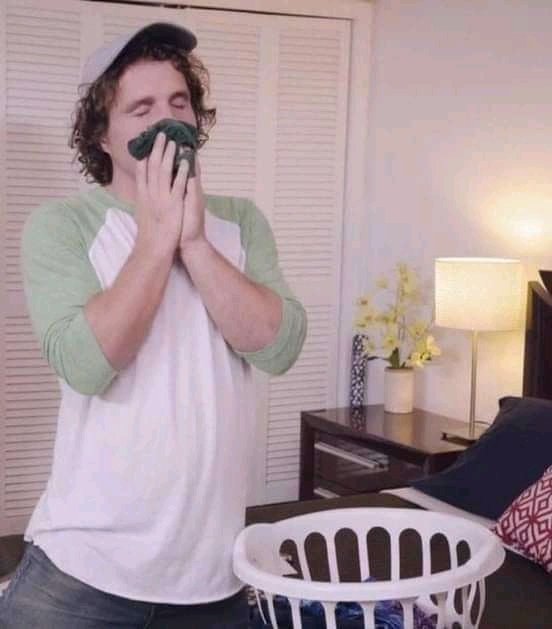 جروب دايا ثه ومتحرر ين ررتويت وتعالي اضيفك