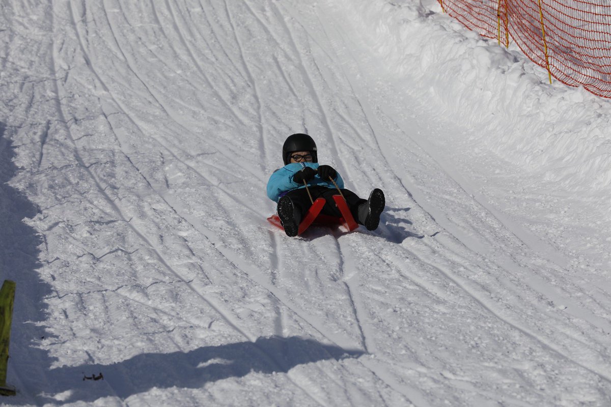 MarkDuening's tweet photo. Hey @NBCOlympics @NFL @nbc Did you know that the @Ariens sledding hill at @LambeauField is used by @USA_Luge to find future Olympians? #SundayNightFootball https://t.co/O873fpWdkX