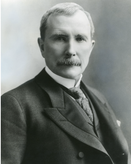 Rushaanchess's tweet photo. In 1913 - John Rockefeller was estimated to individually have ~3% of the US GDP 😮 

Story on the growth and timeline of John Rockefeller &amp; his Standard Oil Empire 🧵🔥 https://t.co/AYnxBqmQE0