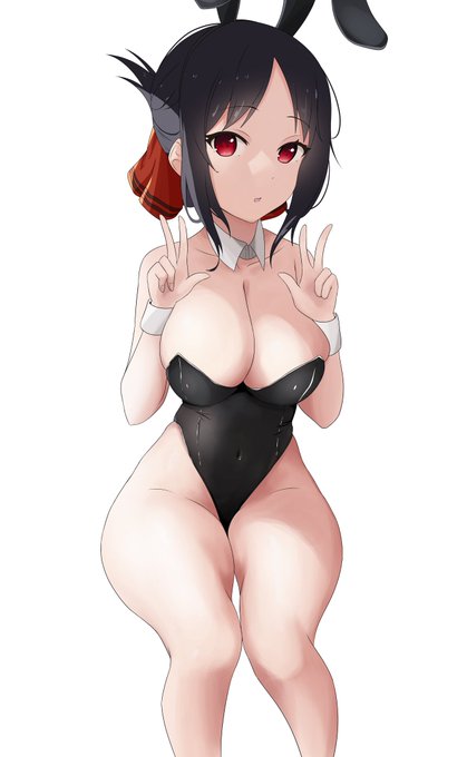 Shinomiya Kaguya
https://t.co/MmaoC4gpXc 