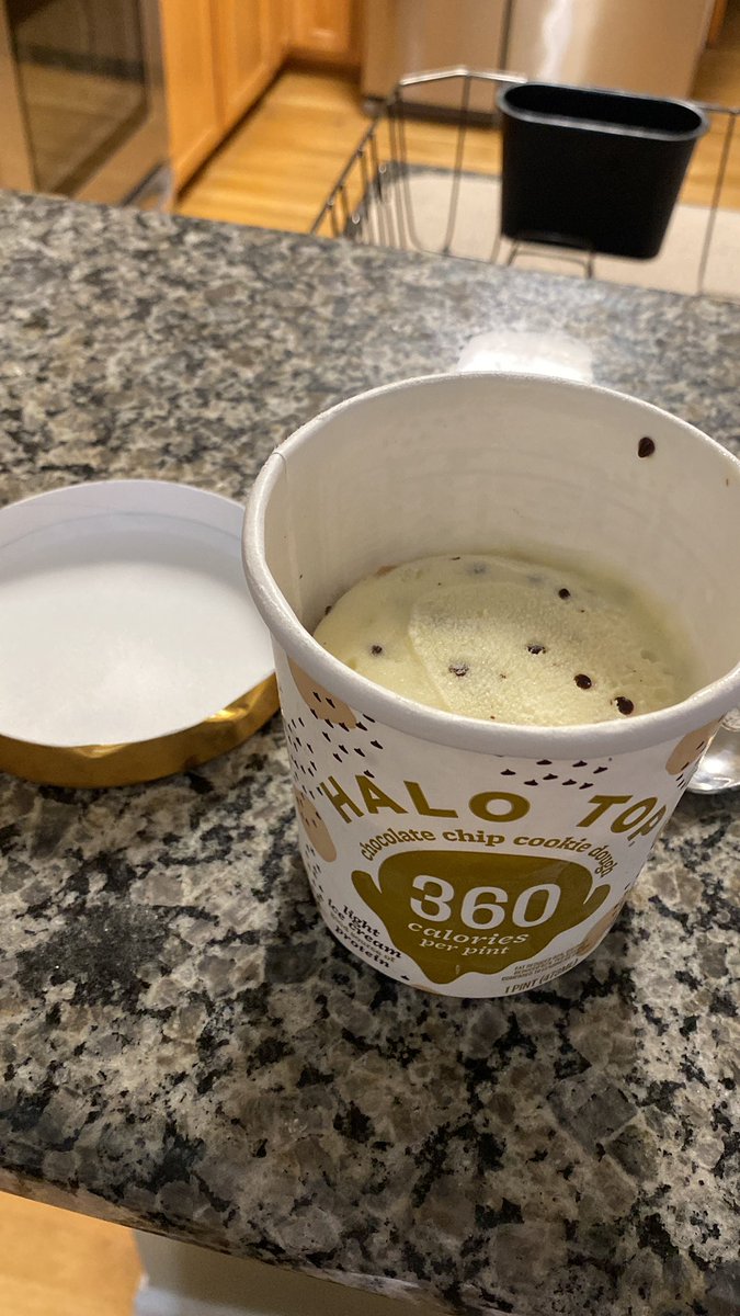 bwlanglois's tweet photo. What is this @HaloTopCreamery? Not even half full? Y’all pulling a move from @LAYS https://t.co/zqxeHsdYIK