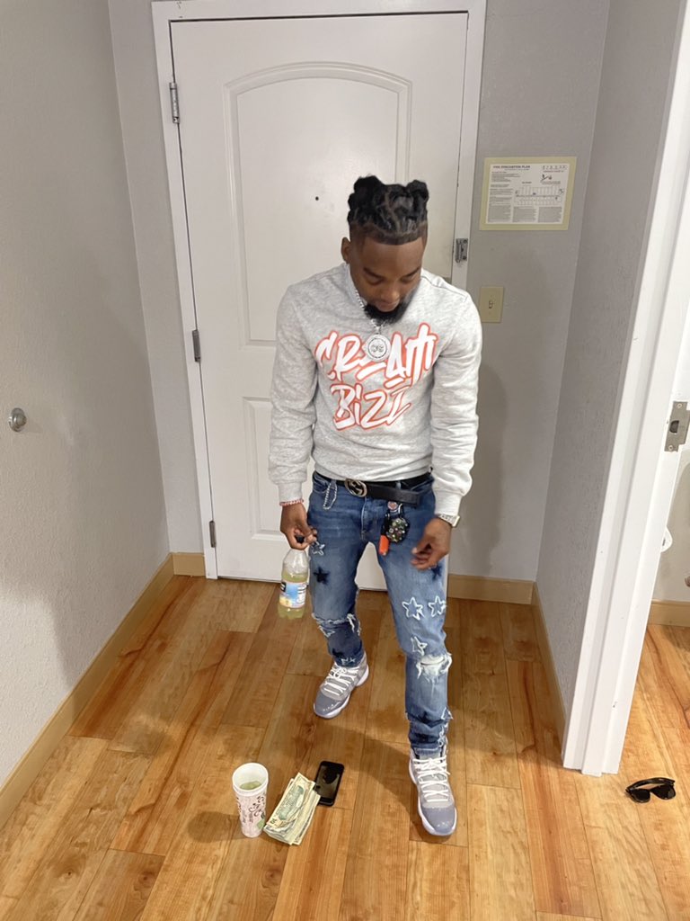gr94ve's tweet photo. #LongLiveThaGuys & #FreeThaGuys #CG #TopShotta 🎃🧡🔗 https://t.co/bRTarbDn80